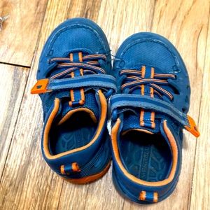 Merrell toddler sandals size 6m